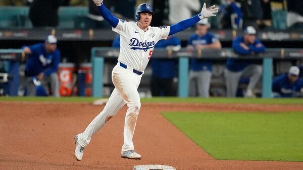 ¡Juego histórico! Los Angeles derrotan en 18 entradas a Toronto