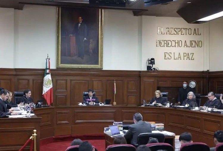 SCJN avala fotos de candidatos en boletas electorales