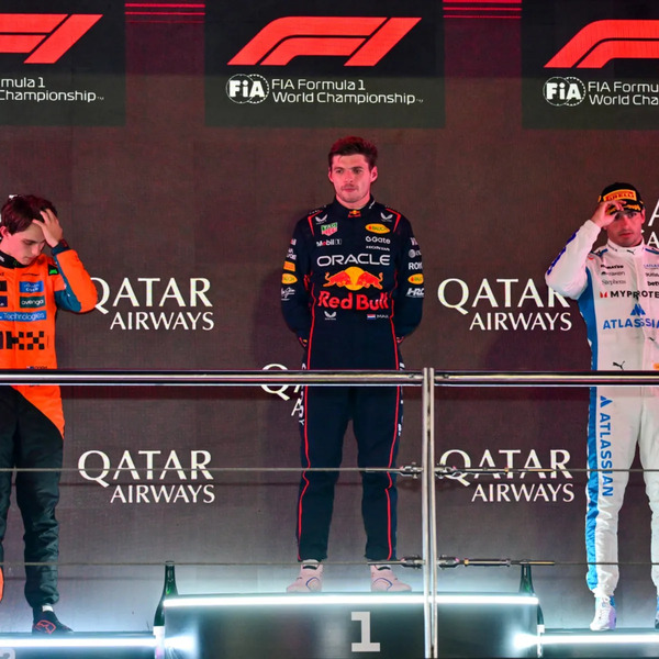 Verstappen gana en Qatar y sigue en la batalla con Norris y Piastri