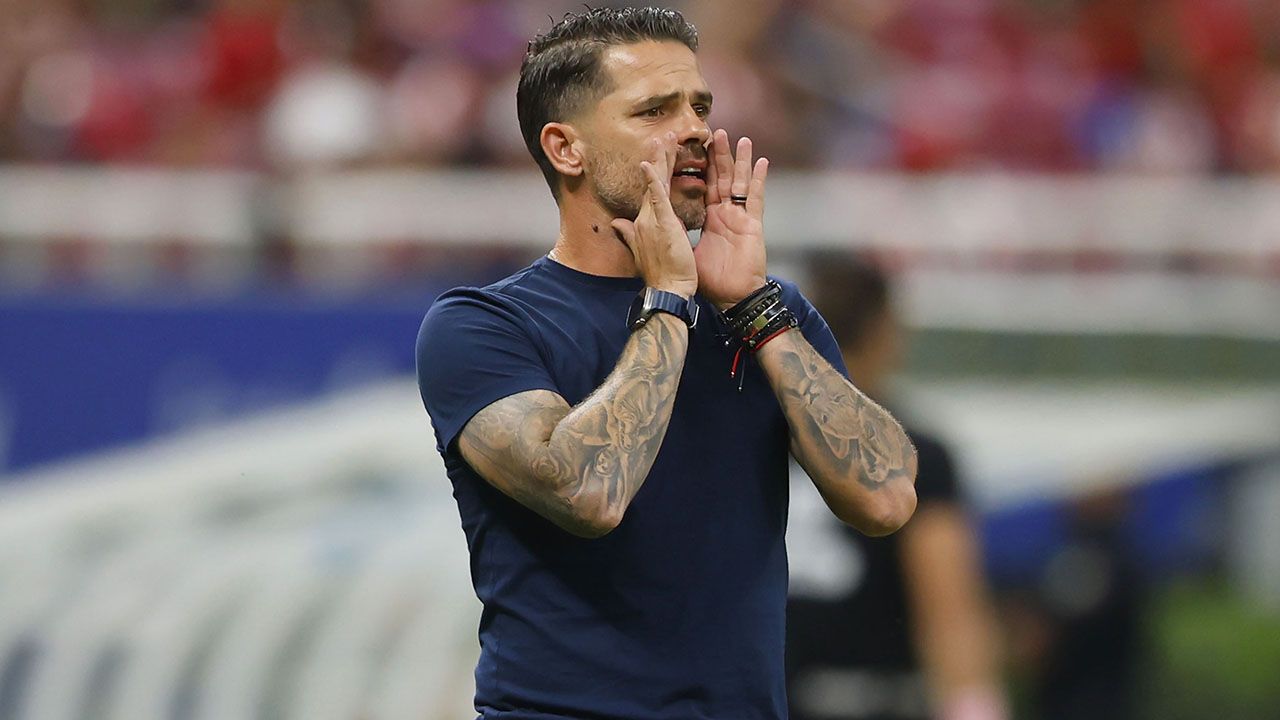 Necaxa despide al entrenador Fernando Gago