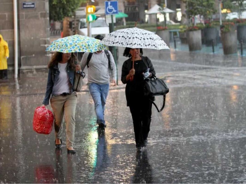 Advierten bajas temperaturas, lluvias y viento helado por nuevo frente frío
