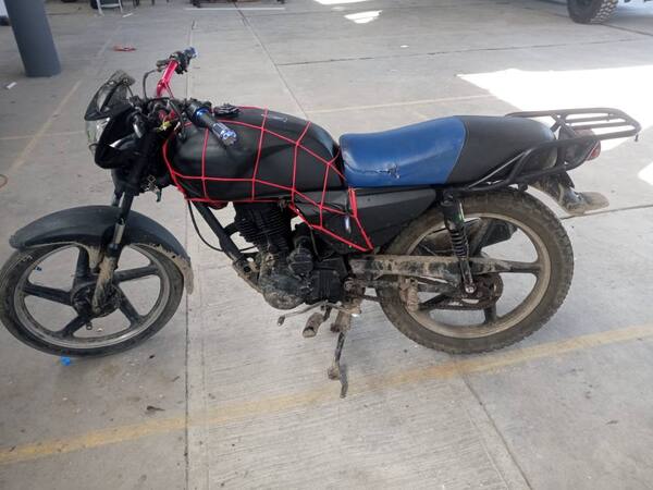 Recupera Policía Municipal de Comalcalco moto robada