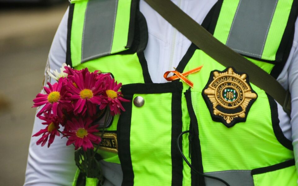 ONG alerta por el asesinato de 336 policías en México durante 2025, uno al día en promedio