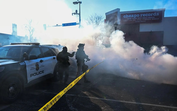 Agentes de inmigración matan a un hombre en Minneapolis