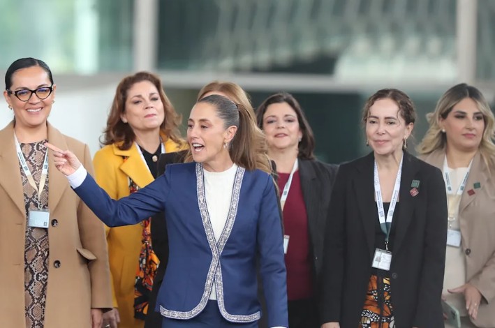 Claudia Sheinbaum prevé inversiones por casi 407,000 mdd y pide más apoyo de iniciativa privada