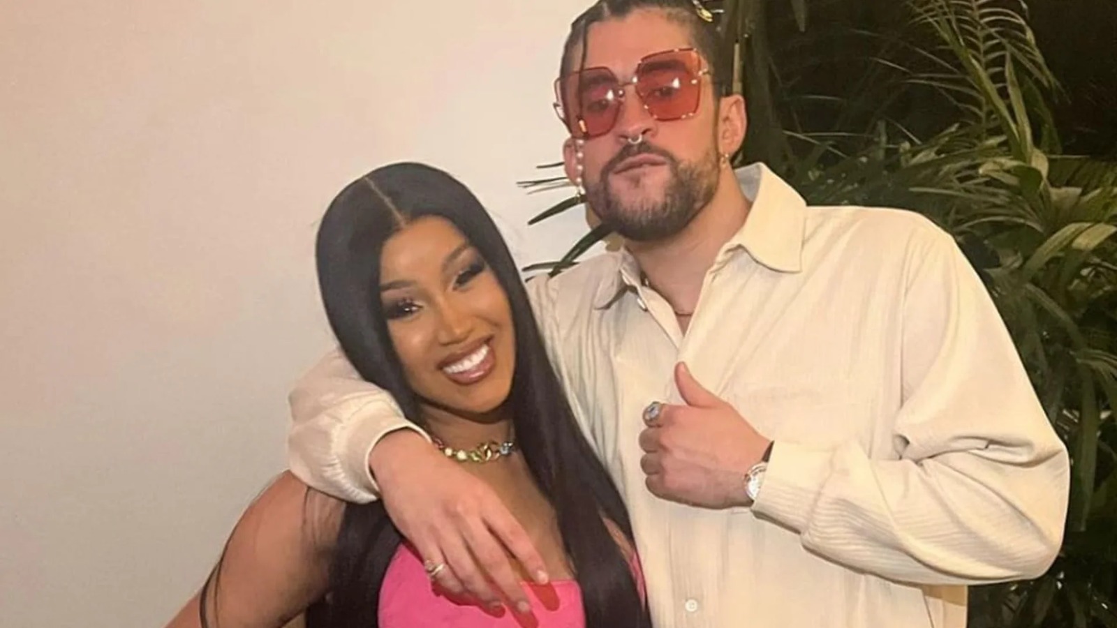 Cardi B lidera preferencias para acompañar a Bad Bunny en el Super Bowl