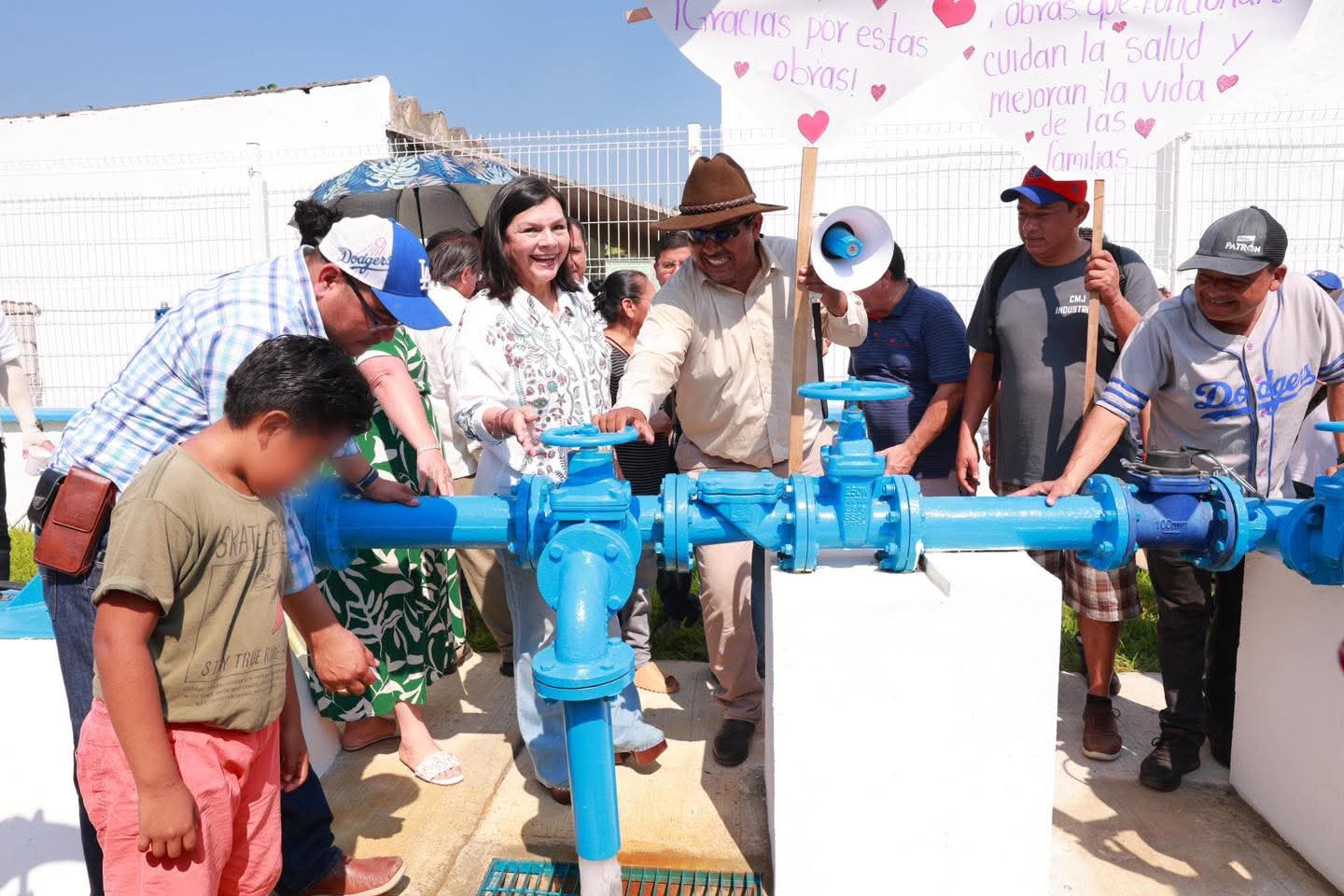 Entrega Yolanda Osuna obras que consolidan el bienestar en Macultepec y Tamulté de las Sabanas