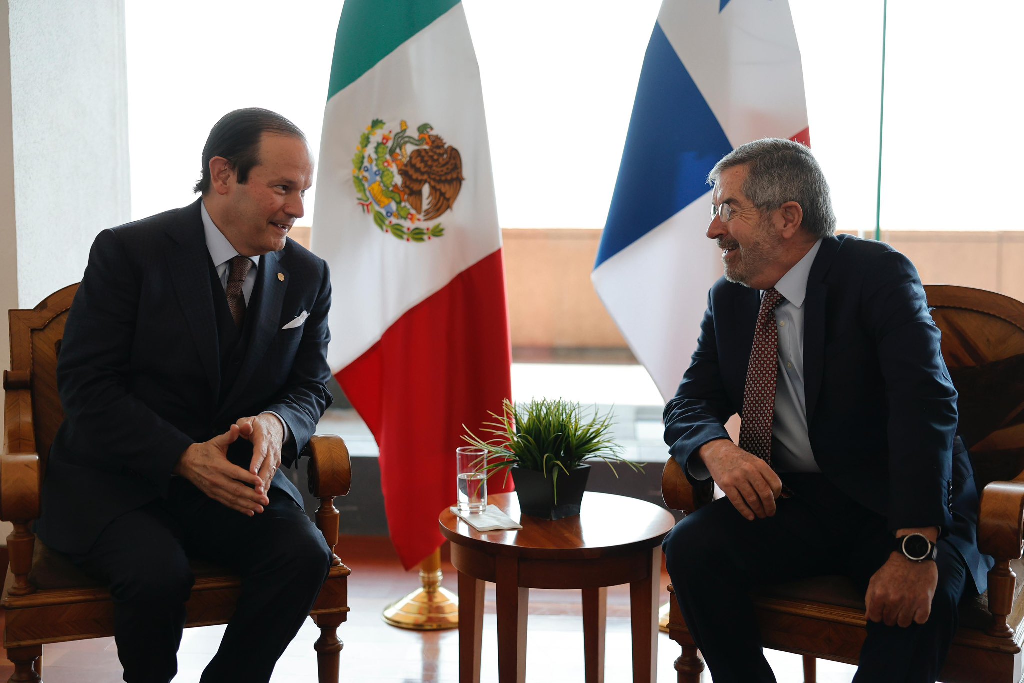 México y Panamá fortalecen relación bilateral tras reunión en la SRE