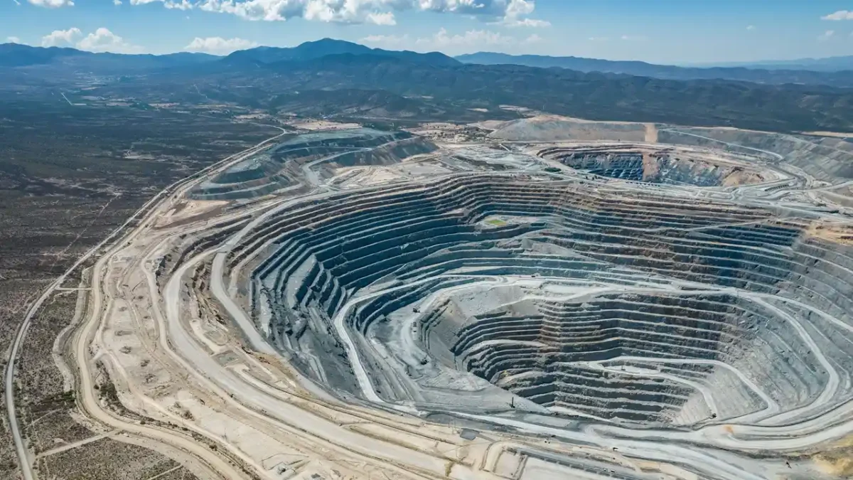 Sheinbaum fija postura: recursos naturales de México no están en negociación