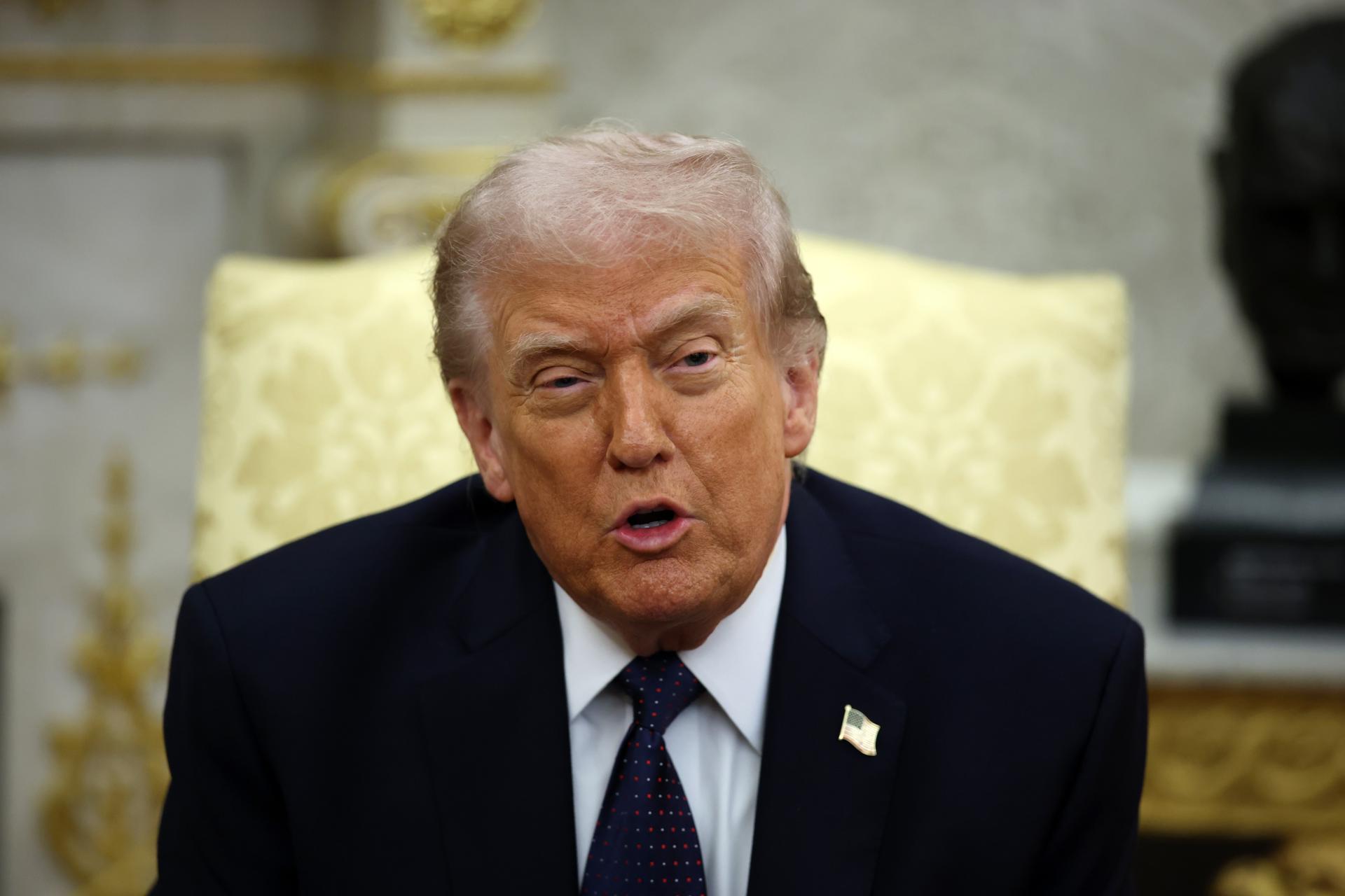 EE.UU. sube a 16 la cifra de barcos minadores iraníes destruidos cerca del estrecho de Ormuz