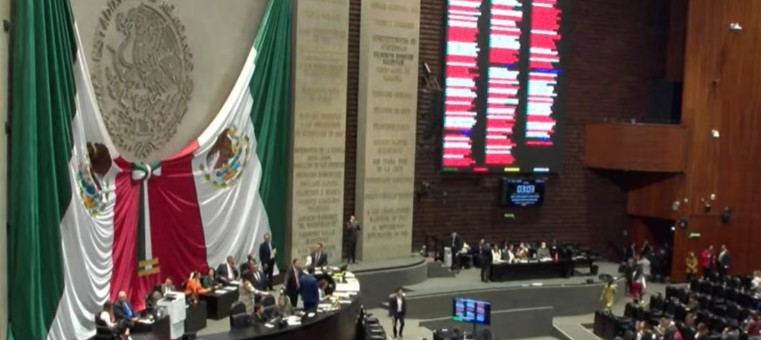 Senadores se aumentan el salario en 2026