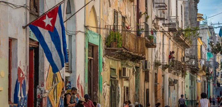 Convoy internacional llega a Cuba con cinco toneladas de insumos médicos