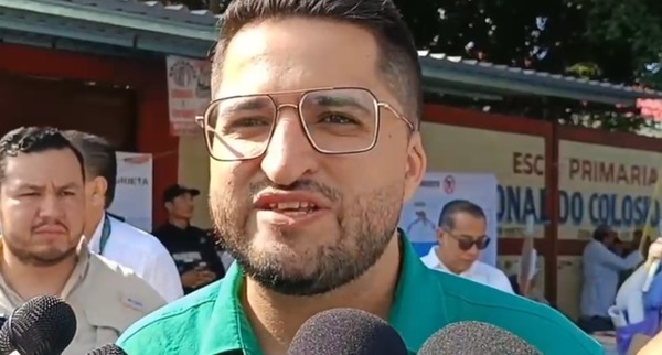 Pablo Mora acusa a oposición de apostar por “grilla mediática”