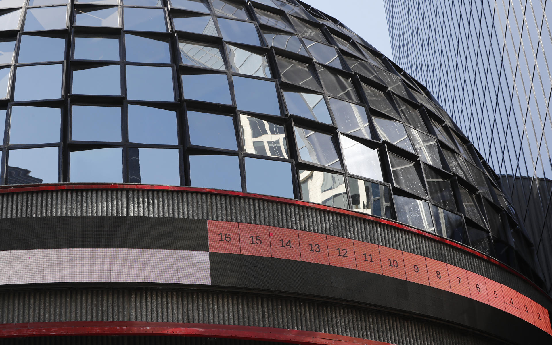 La Bolsa mexicana sufre caída semanal del 5.73 %