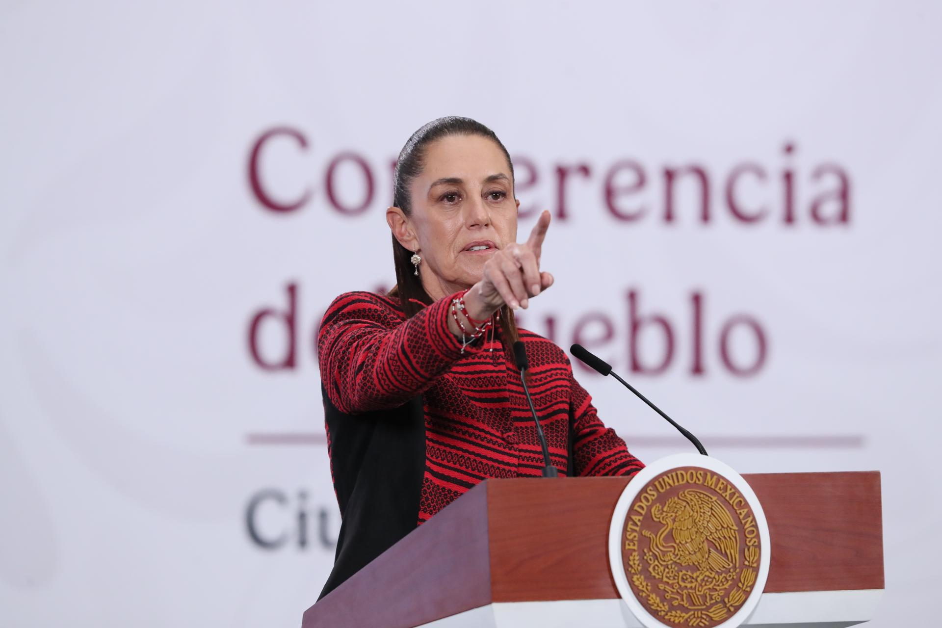 Sheinbaum donó 20 mil pesos a organización promovida por AMLO para ayudar a Cuba