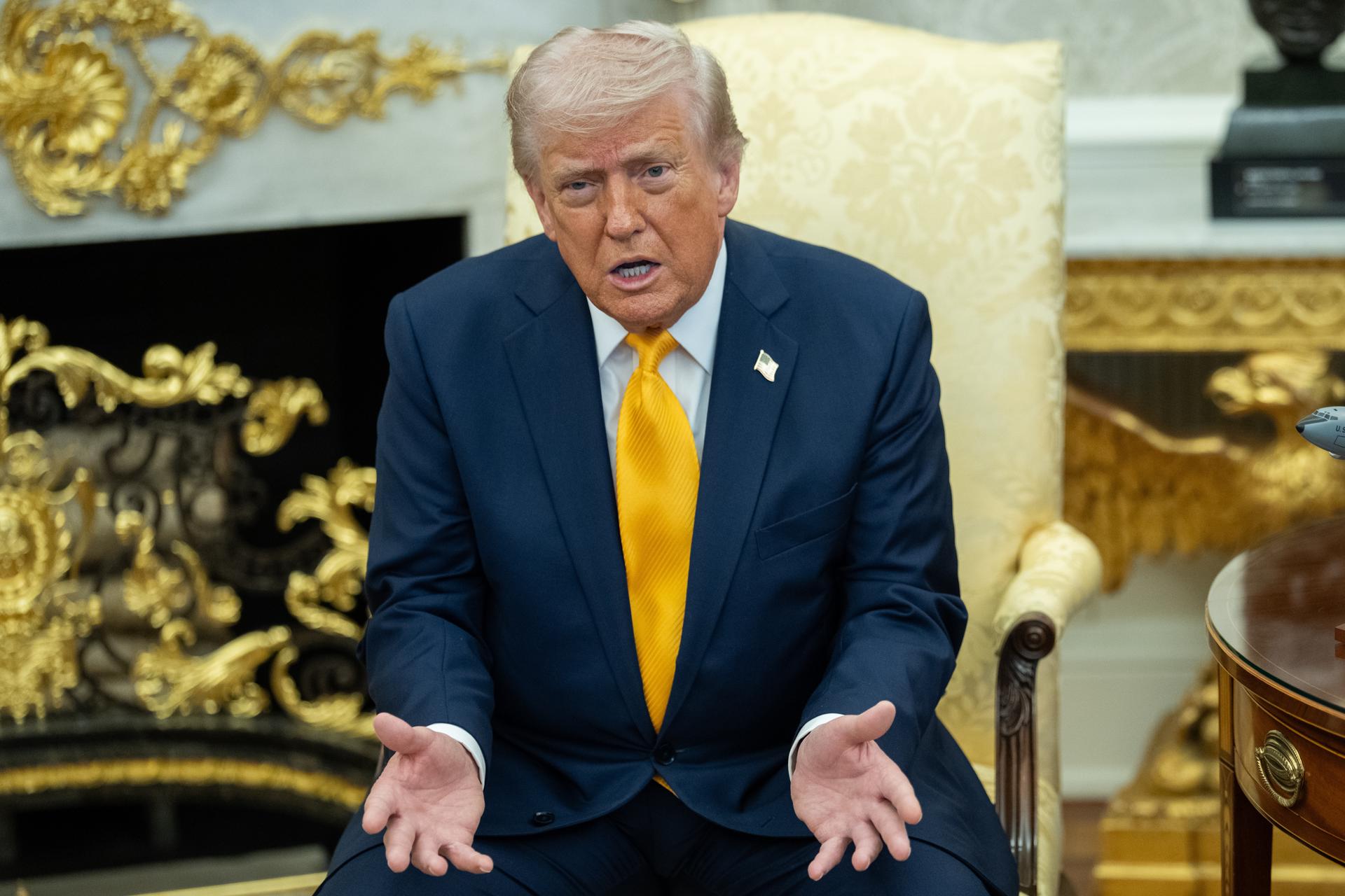 Trump dice en privado que políticas de deportación “fueron demasiado lejos”