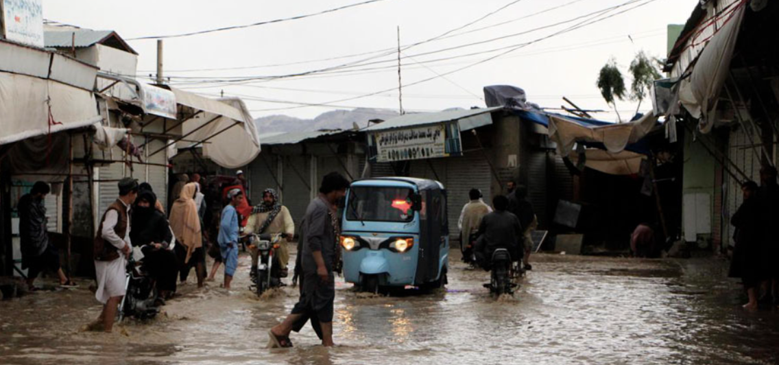 Lluvias torrenciales en Afganistán provocan al menos 61 muertos, 119 heridos y crisis humanitaria