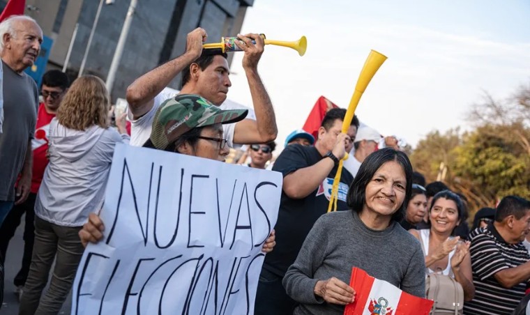 Perú se mantiene a expectativa de pronunciamiento final sobre elecciones del 12 de abril