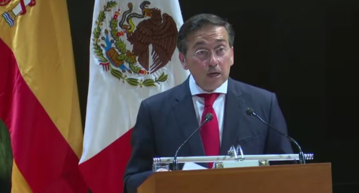 Claudia Sheinbaum recibe a José Manuel Albares en Palacio Nacional