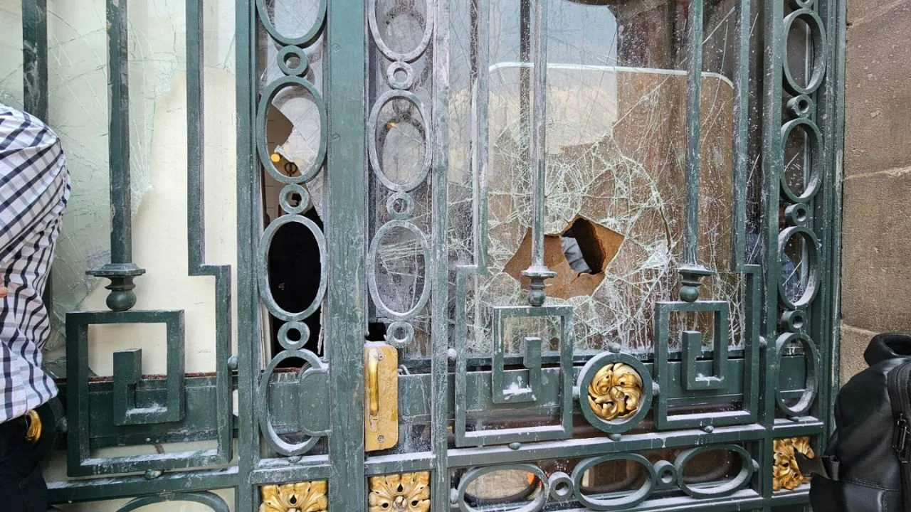 Refuerzan seguridad en Congreso CDMX tras disturbios