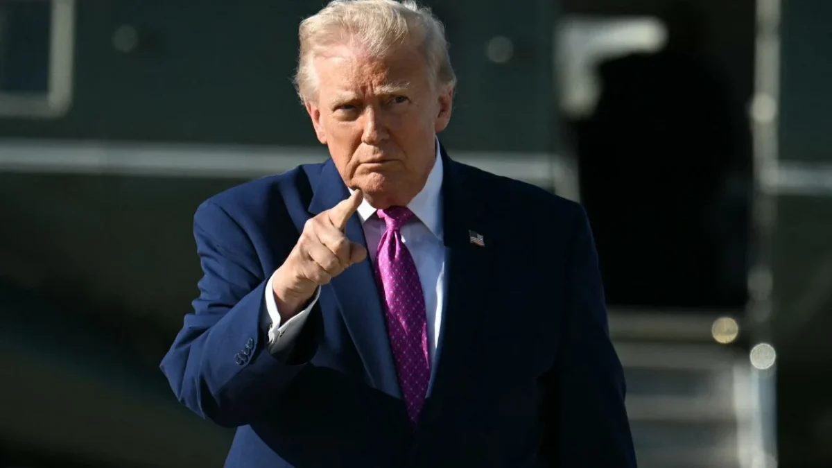 Trump anuncia inicio del “desbloqueo” del estrecho de Ormuz