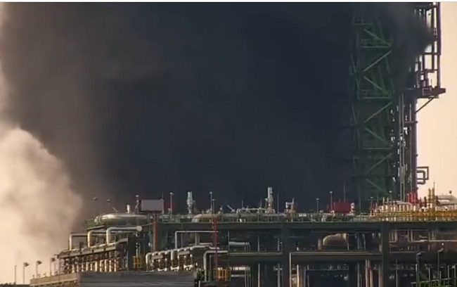 Controlado incidente en la refinería de Dos Bocas; sin daños a la infraestructura ni lesionados: Claudia Sheinbaum