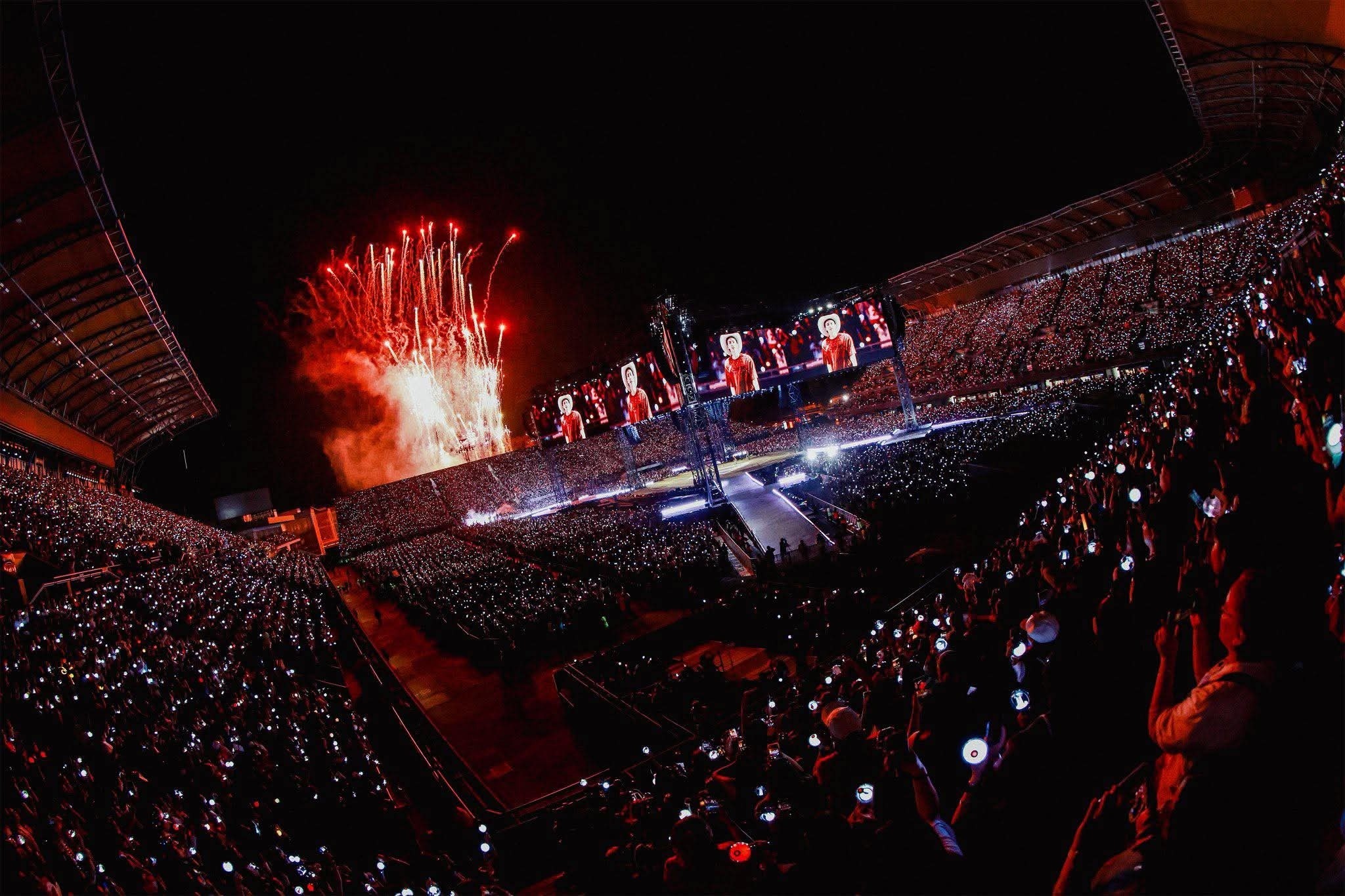 BTS hace vibrar a México en su primer concierto en CDMX