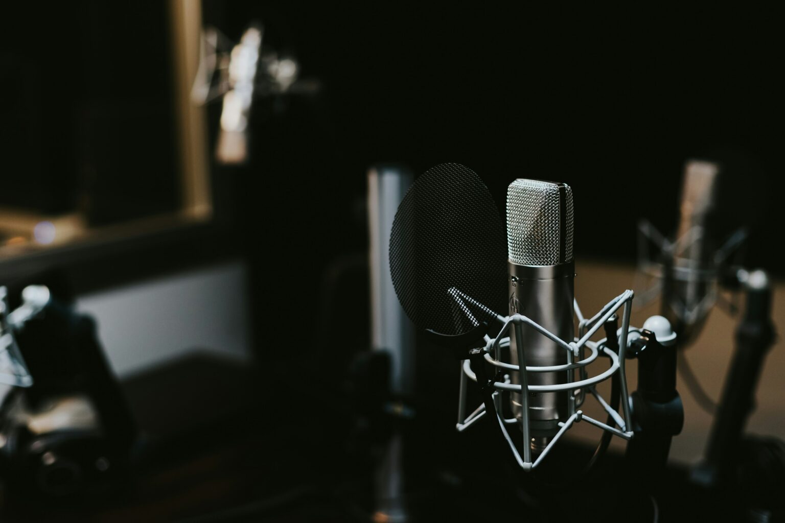 CBS News Radio cierra tras casi 100 años al aire en Estados Unidos