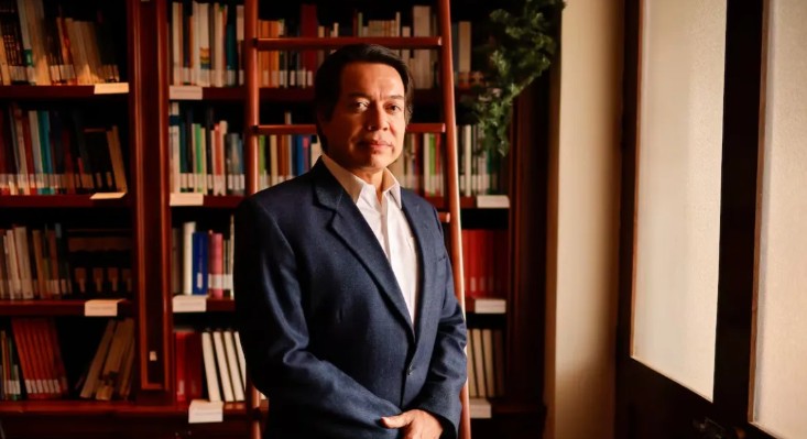 Mario Delgado defiende ajuste al calendario escolar
