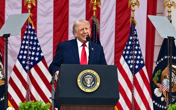 Donald Trump afirma que las negociaciones con Irán «avanzan favorablemente»
