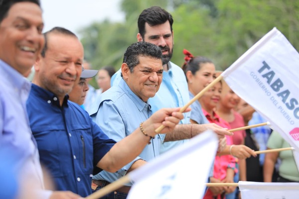 Javier May inicia obras hidráulicas y carreteras en Cárdenas por más de 45 mdp