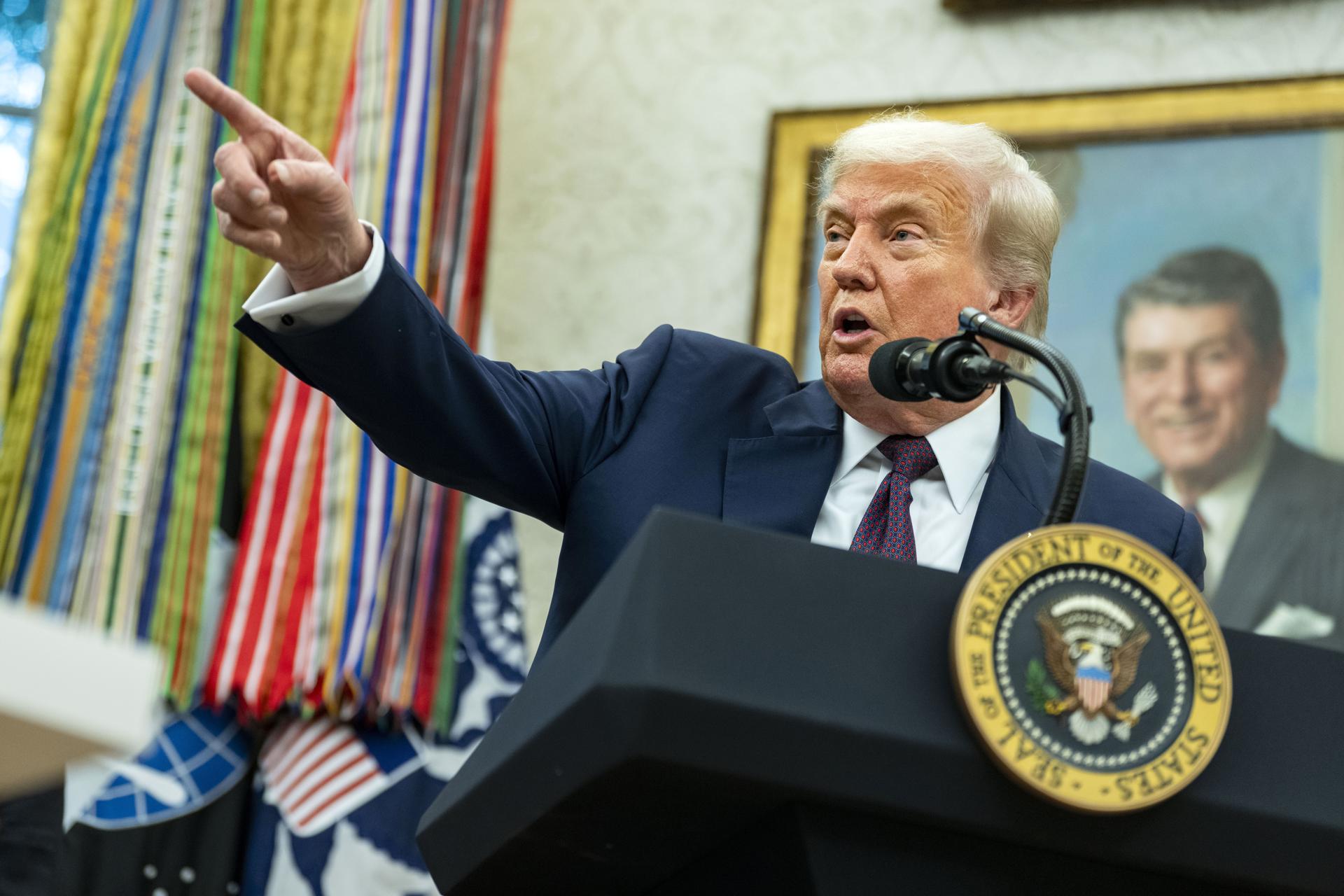«Los cárteles gobiernan México. Nadie más»: reitera Trump