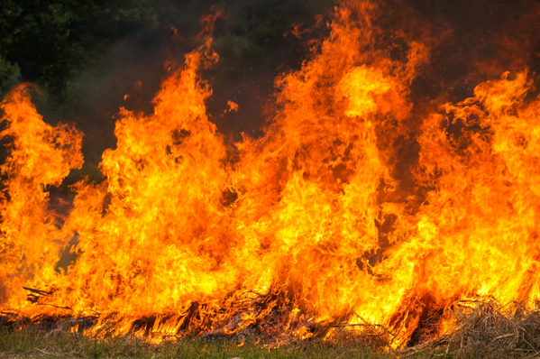 Protección Civil alerta por riesgo extremo de incendios y altas temperaturas en Tabasco