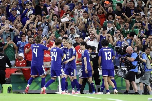 Golea y elimina Japón a Túnez en juego mil del Mundial