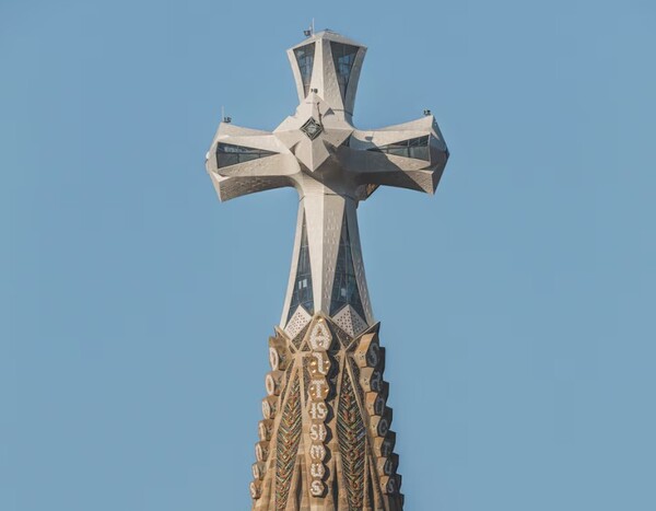 Inauguran histórica Torre de Jesucristo en Barcelona