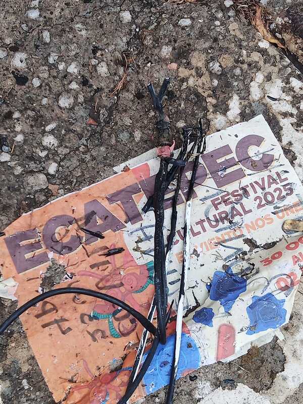 Falsos trabajadores de la CFE engañan a vecinos en Ecatepec