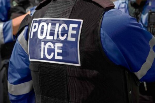 Investigación revela aumento de menores detenidos por ICE