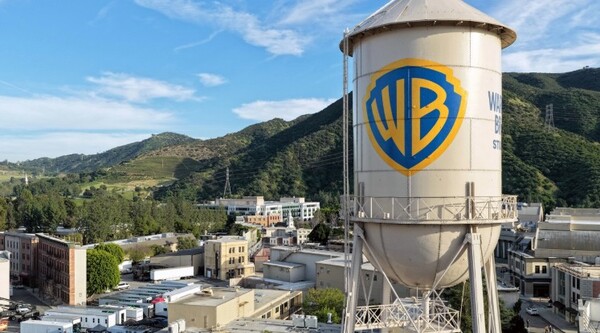 Demandan millonaria compra de Paramount por Warner Bros.