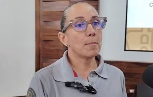 Ayuntamiento de Playa del Carmen advierte sanciones a la CFE por dejar basura de podas