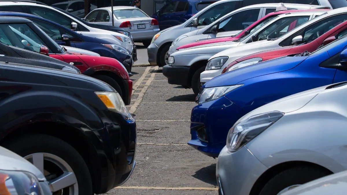 Aseguradoras destacan caída en robo de autos en México, pero alertan baja recuperación