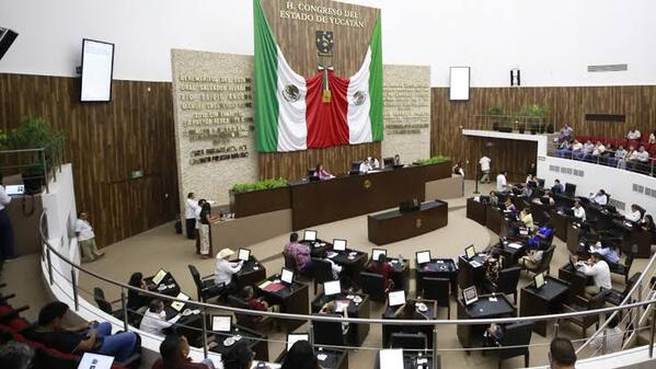 Retiran multa a diputados de Yucatán tras despenalización del aborto