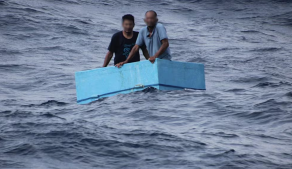 Cinco días a la deriva: rescatan a dos pescadores de Tonalá en el Pacífico