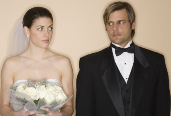Falta de dinero obliga a la Generación Z a posponer matrimonio y otros proyectos