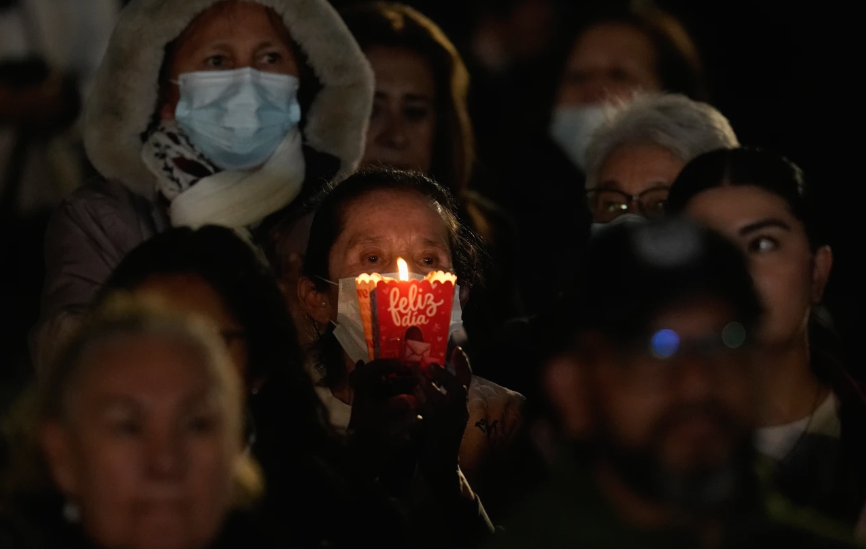 Colombia rinde homenaje a las 331 víctimas que murieron en el terremoto del 10 de agosto