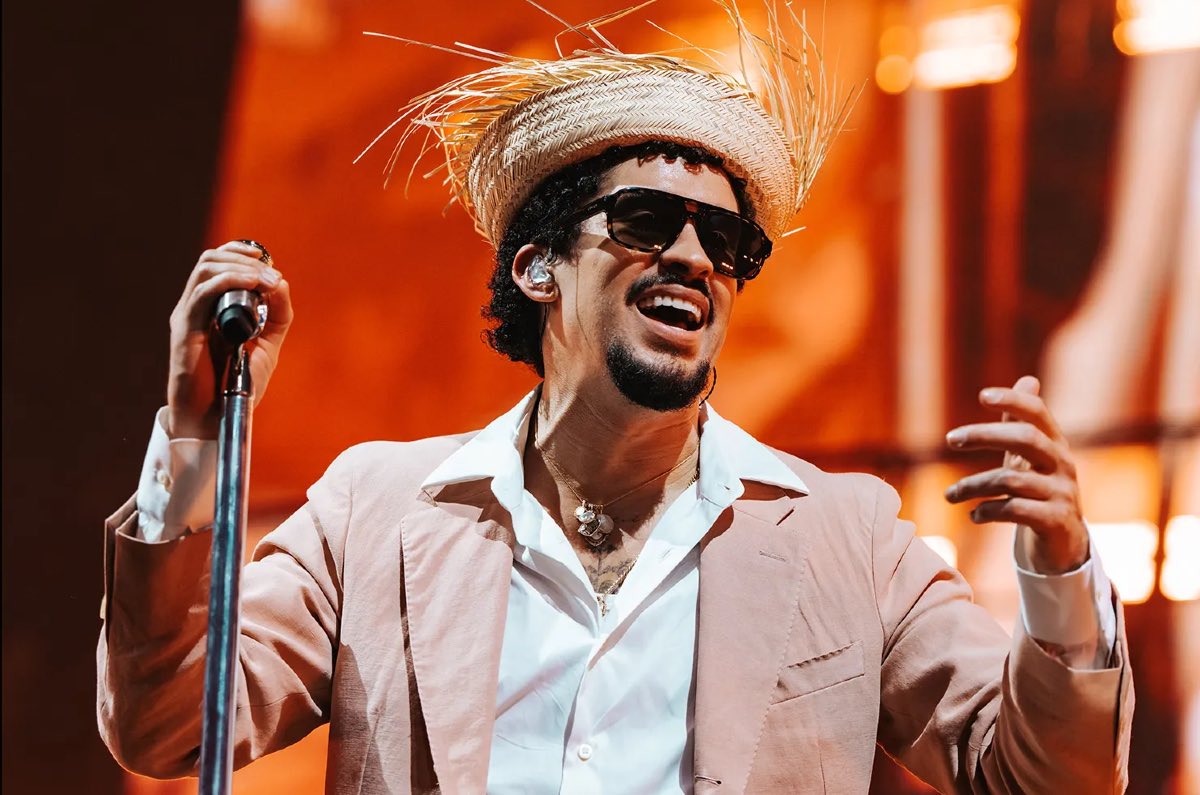 Bad Bunny cierra su gira ‘Debí Tirar Más Fotos’ con 3.1 millones de boletos vendidos