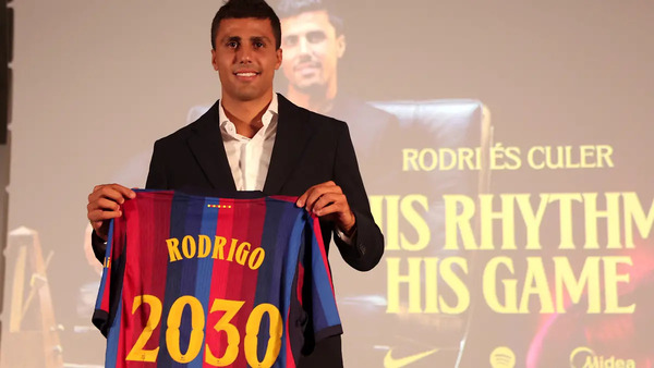 Rodri firma con el Barcelona