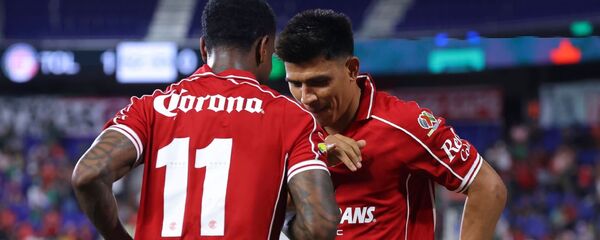 Toluca sufre, pero avanza en la Leagues Cup