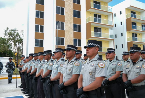 Inauguran viviendas para familias de la Guardia Nacional en Chetumal