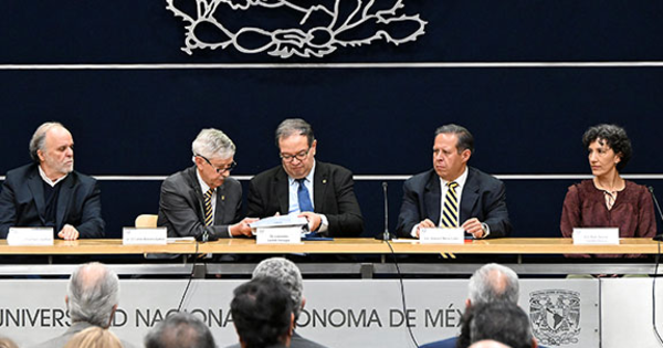 UNAM retomará exámenes presenciales tras fallas en admisión