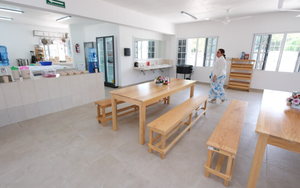 Entregan Casa del Estudiante Indígena para 100 jóvenes en Chetumal
